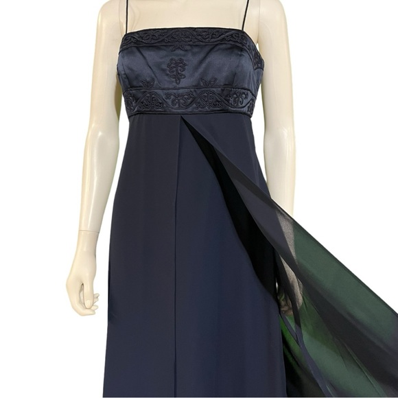 Michaelangelo Navy Blue Empire Cut Gown, 8 - Picture 8 of 9